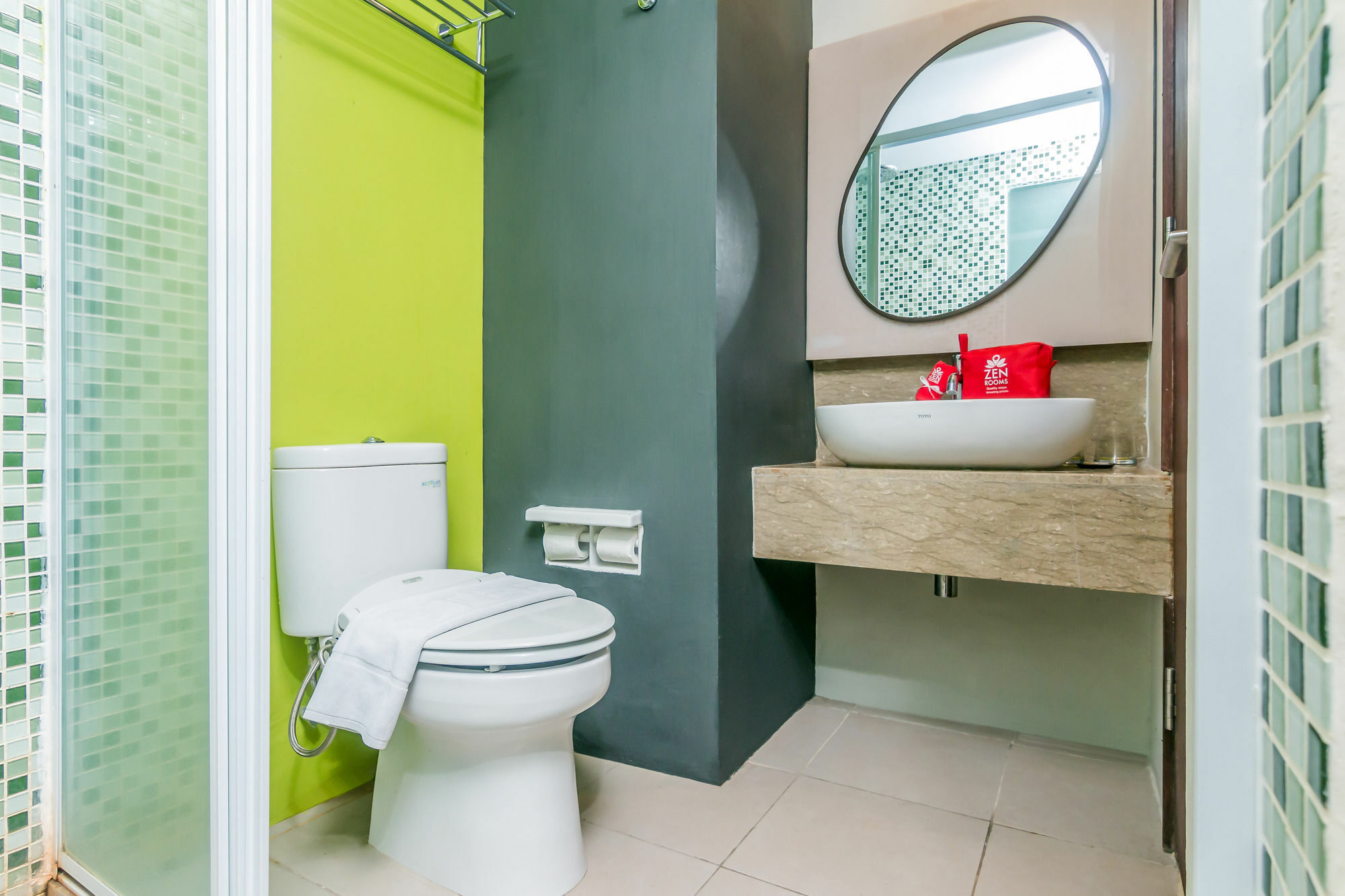 Zen Rooms Legian Werkudara سمينياك المظهر الخارجي الصورة